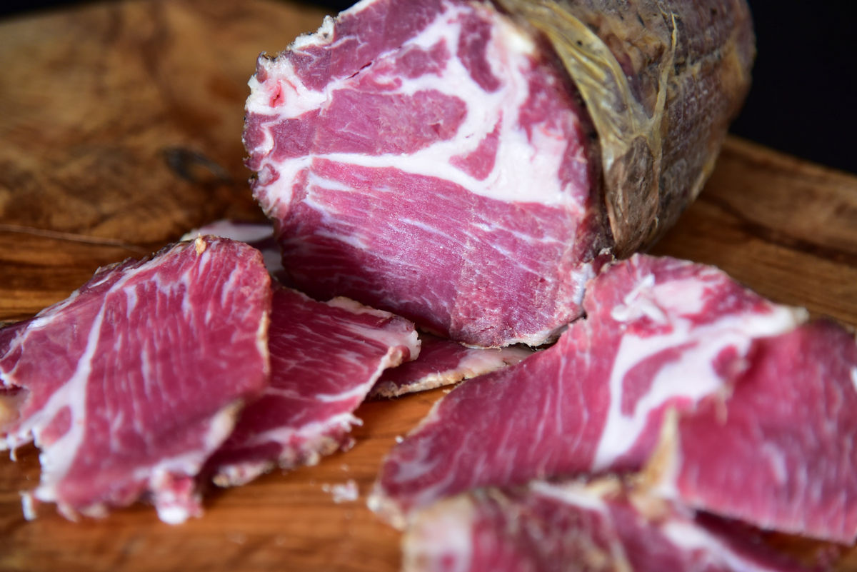 Capocollo lucano artigianale stagionato in trancio Don Francesco – Borgo Calvera