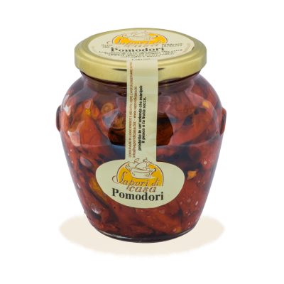 Vaso di Pomodori Secchi essiccati al sole in Olio Extravergine d'Oliva dell'Azienda Agricola Sapori di Casa in Puglia, selezione Borgo Calvera.