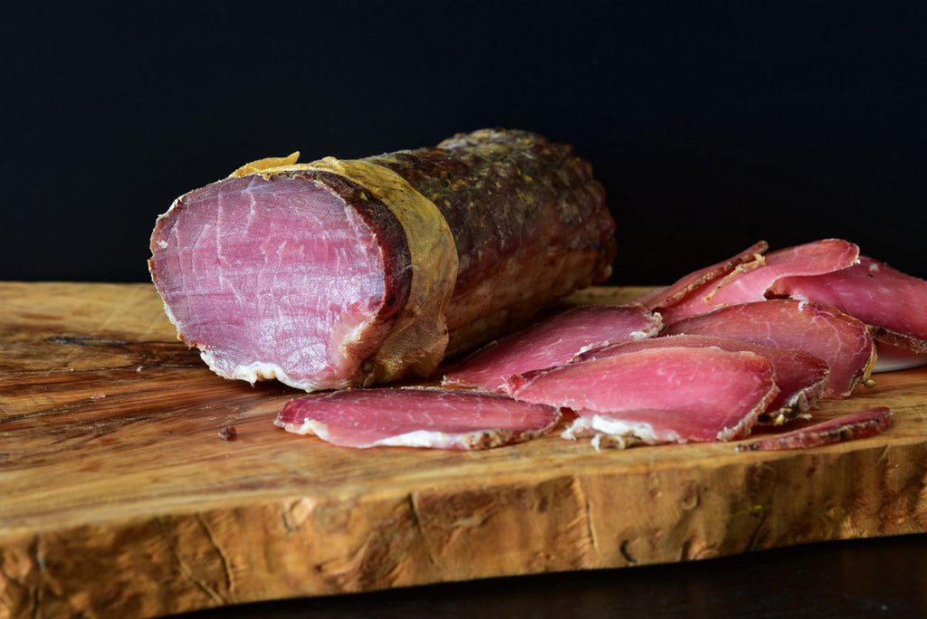Dettaglio del taglio magro di lombino artigianale di suino al pascolo Don Francesco – Borgo Calvera