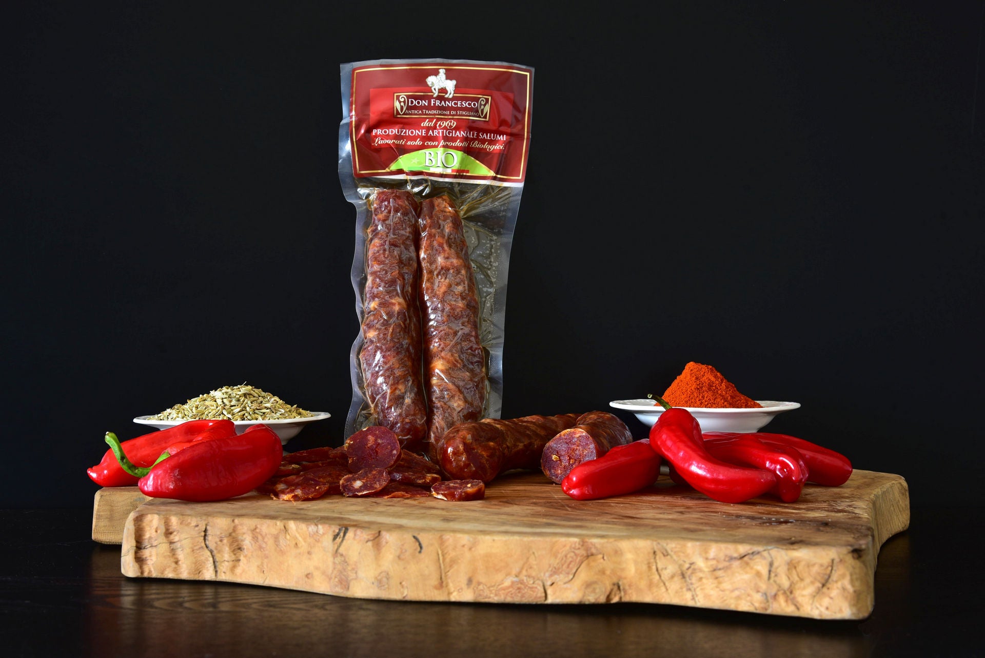 Salame lucano biologico artigianale Don Francesco da 250g nelle varianti dolce e piccante – Borgo Calvera