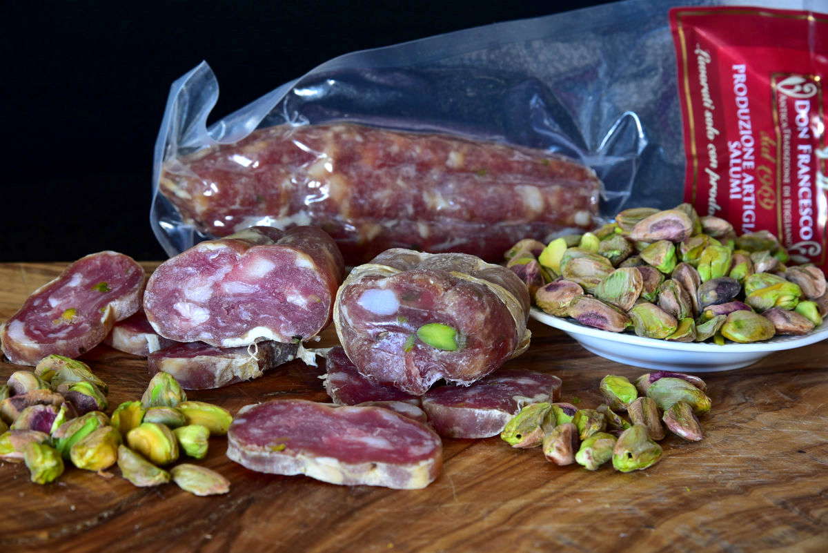 Soppressata artigianale con Pistacchio di Stigliano Don Francesco - Borgo Calvera